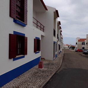 Exterior - Villa 100m from beach Porto Covo  (Porto Covo)