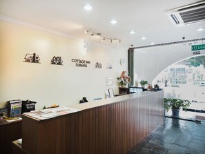 Reception - Sun Inns Hotel Subang (Subang Jaya)