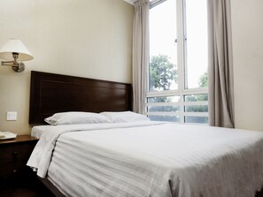 In-room safe, desk, iron/ironing board, free WiFi - Sun Inns Hotel Subang (Subang Jaya)