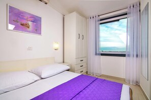 2 camere, ferro/asse da stiro, Wi-Fi gratuito, lenzuola