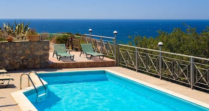 Livadia Villa w/ Private Pool, close to famous Elafonissi beach & amazing sunset