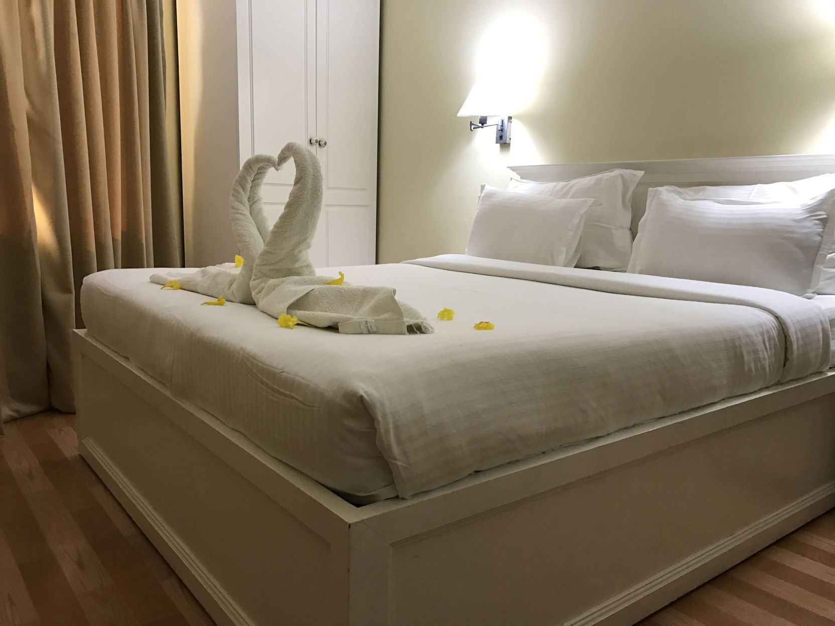 1 habitación, sábanas de algodón egipcio y ropa de cama de alta calidad 