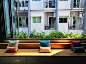 Lobby sitting area - Asleep by Lantana (Pattaya)