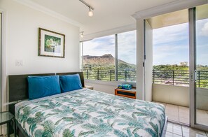 Desk, iron/ironing board, free WiFi, bed sheets