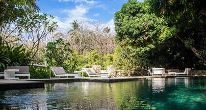 ★Luxury Apartment in Gated Eco-Community. 1min walk to the Beach ★