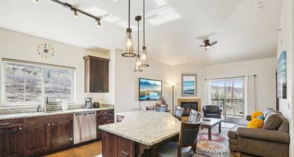 Top Floor Condo! 3BD / 2BA Park City -hiihtokohde - Vuodepaikkoja 7