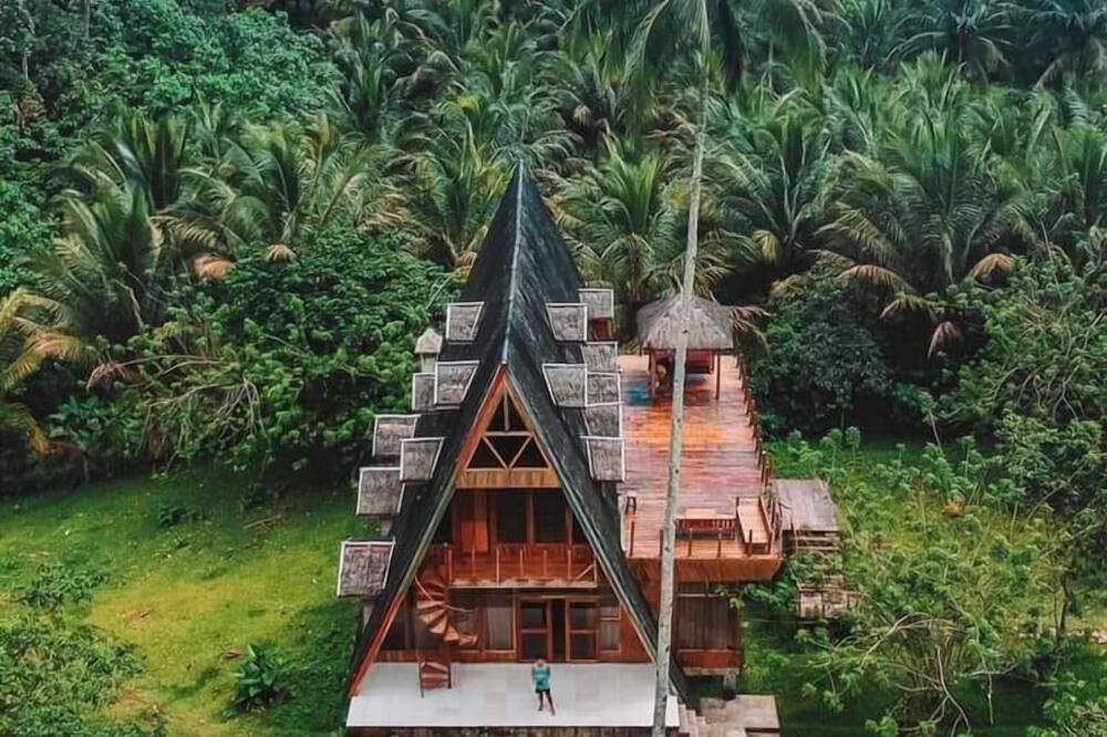 A-Frame Volcano House