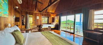 Palau Carolines Resort