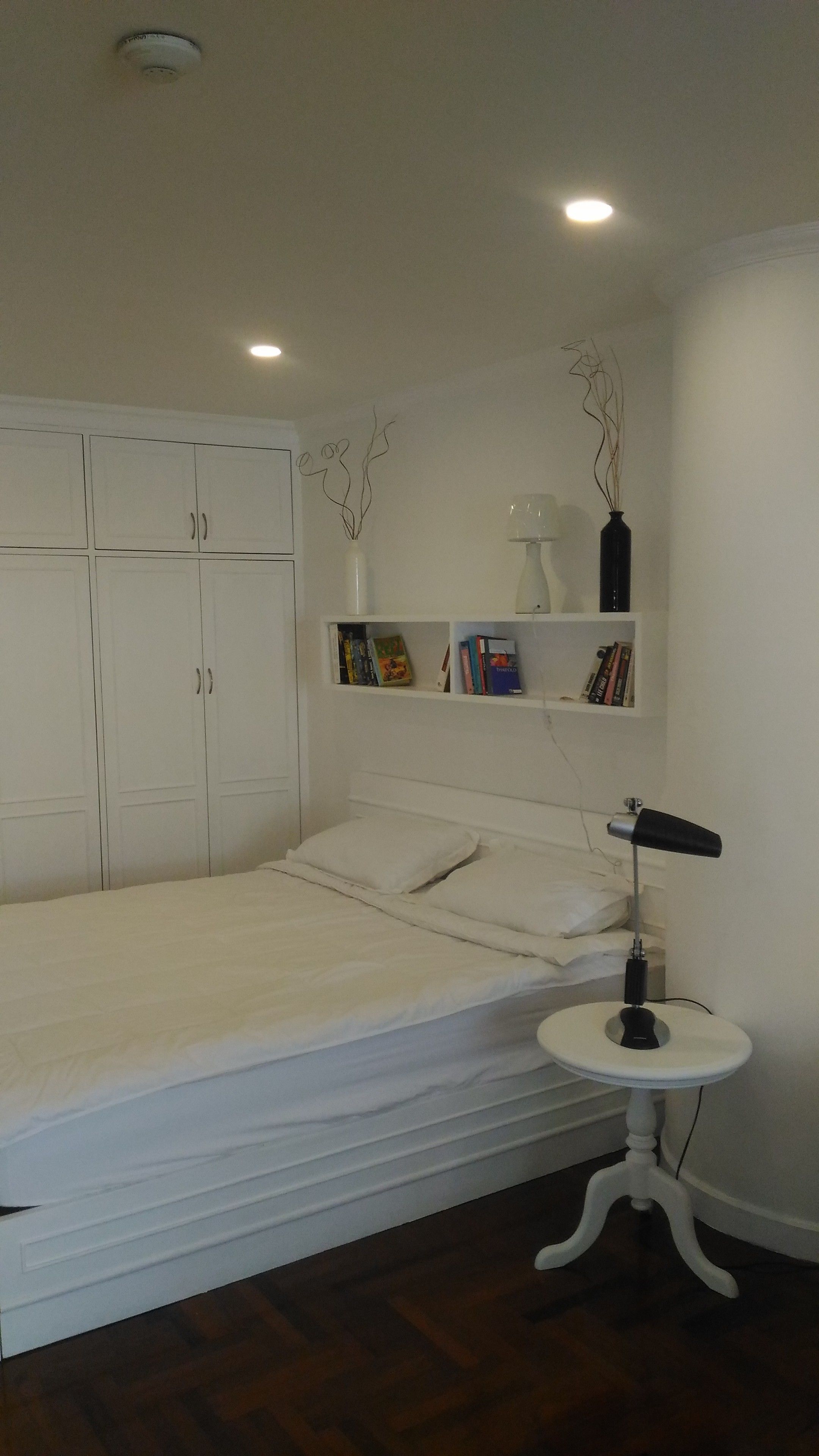 Desk, iron/ironing board, free WiFi, bed sheets