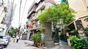 숙박 시설 입구