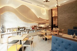 Daily buffet breakfast for a fee - Poltton International Service Apartment Mayangxi Branch (Zhangzhou)