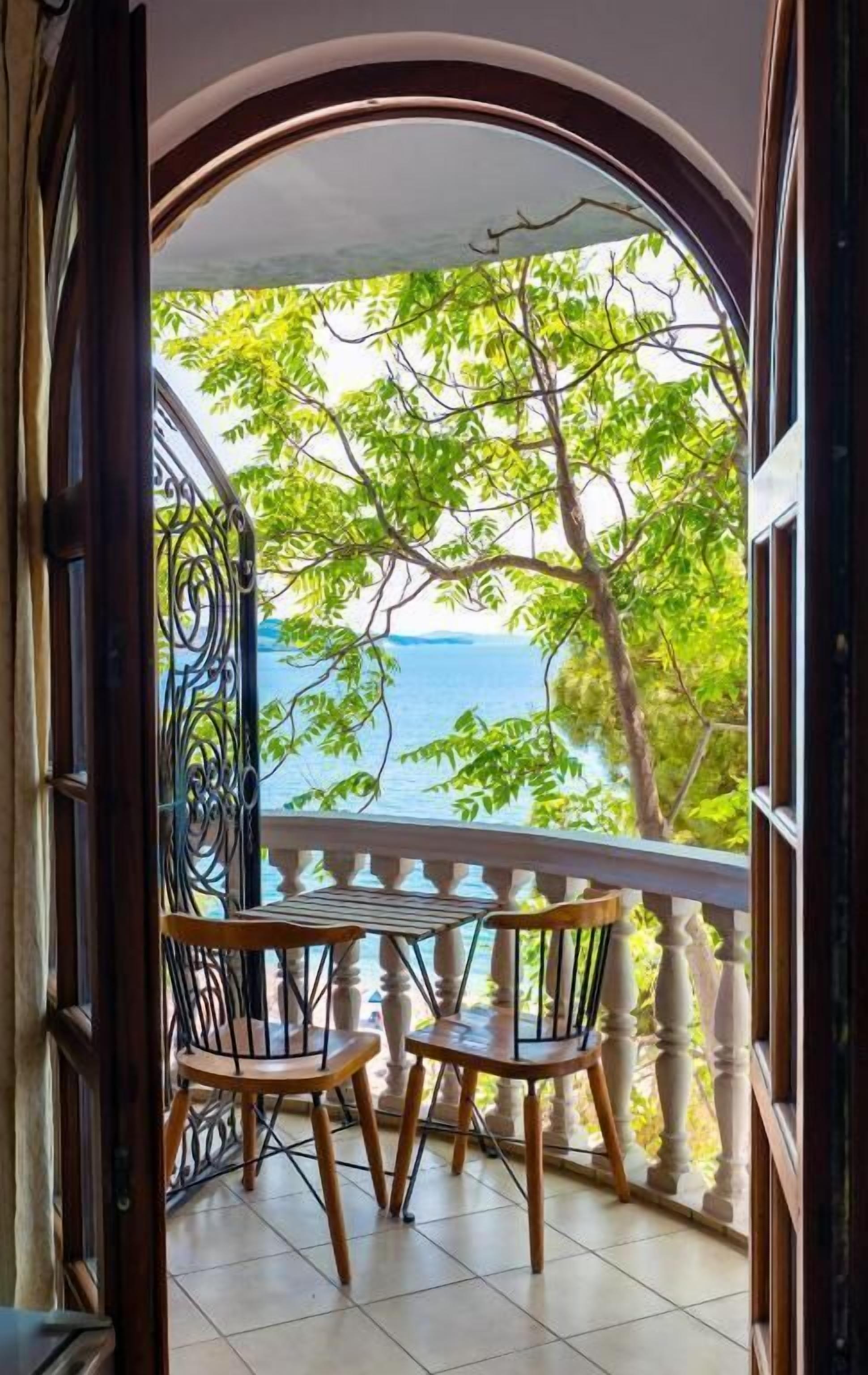 Classic Double Room, Sea View | Terrace/patio