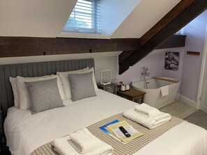 Habitación doble (Room5 Attic) | Tabla de planchar con plancha y wifi gratis