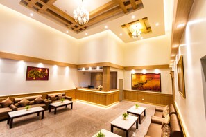 Front of property - Airport Beach Hotel Phuket (Sa Khu)