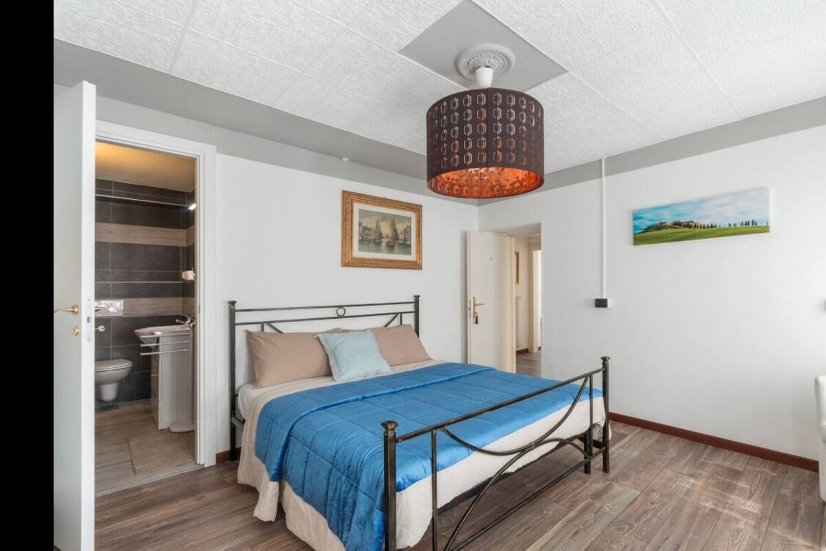 Superior Double Room, Balcony (ensuite bathroom)