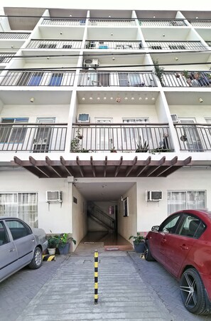 Front of property - La Airport Casa (Parañaque)