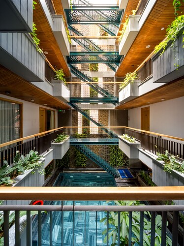 Lahome Boutique Villa and Apartment