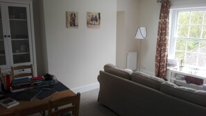 Indoor wedding - Panoramic View of Winchester Cathedral (Winchester)