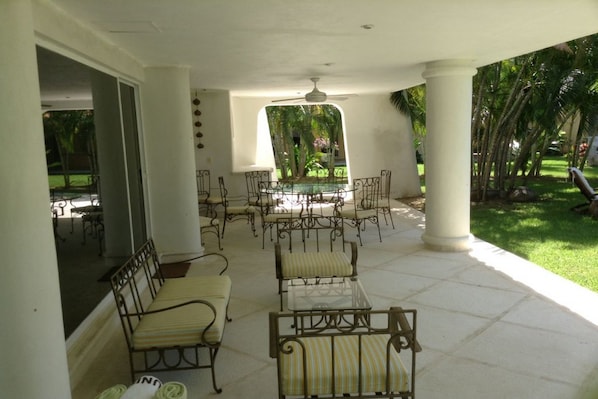 Terrace/patio
