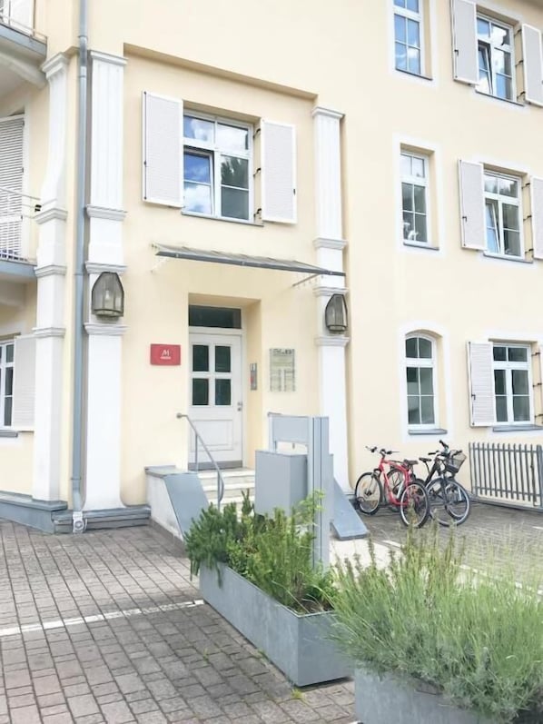 Front of property - Manzoni Premium (Merano)