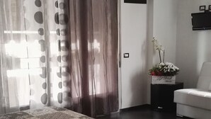 Room - Guest House Maiocchi (Pavia)