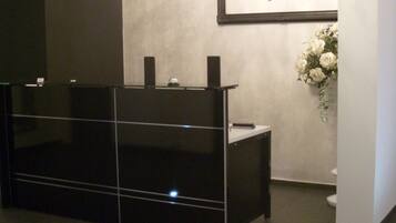 Concierge desk