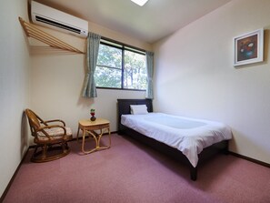 Basic Single Room, Japanese Futon, Smoking, Garden View