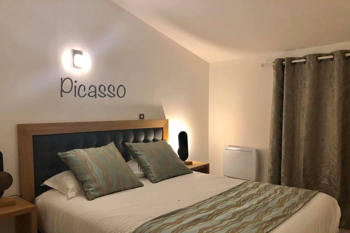 Suite Familiale, 2 chambres (Picasso) | Literie de qualité supérieure, matelas mémoire de forme