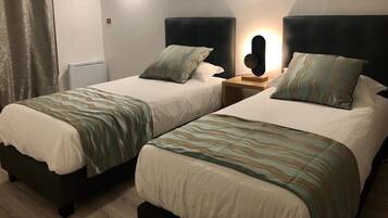 Suite Familiale, 2 chambres (Picasso) | Literie de qualité supérieure, matelas mémoire de forme