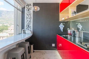 Studio, Accessible | Private kitchen | Fridge, microwave, stovetop