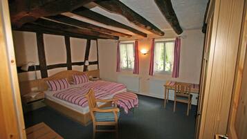 Doppelzimmer | Zimmersafe, Zustellbetten, kostenloses WLAN