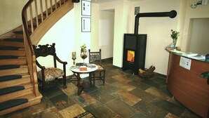 Reception - Hotel Garni Lindenmühle (Bad Neuenahr-Ahrweiler)
