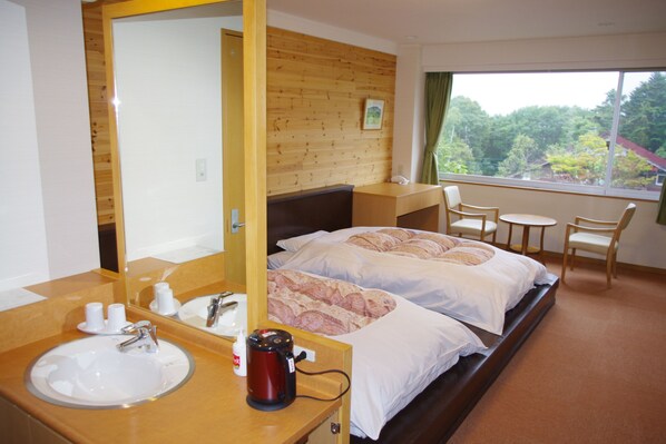 Twin Room with Private Toilet | Free WiFi, bed sheets