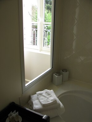 Quarto casal (Romantique) | Vista do quarto