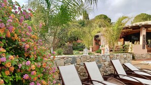 Sundeck - B&B Villa Verde - Short Term Room Rentals (Maracalagonis)