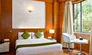 Phòng Deluxe | Bàn ủi/dụng cụ ủi quần áo, giường gấp/giường phụ (phụ phí)