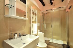 Apartment, 2 Bedrooms | Bathroom | Shower, hair dryer, slippers, bidet - Vivaldi room - Biennale by Wonderful Italy (Venice)