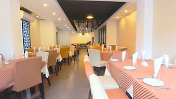 Desayuno continental incluido todos los días