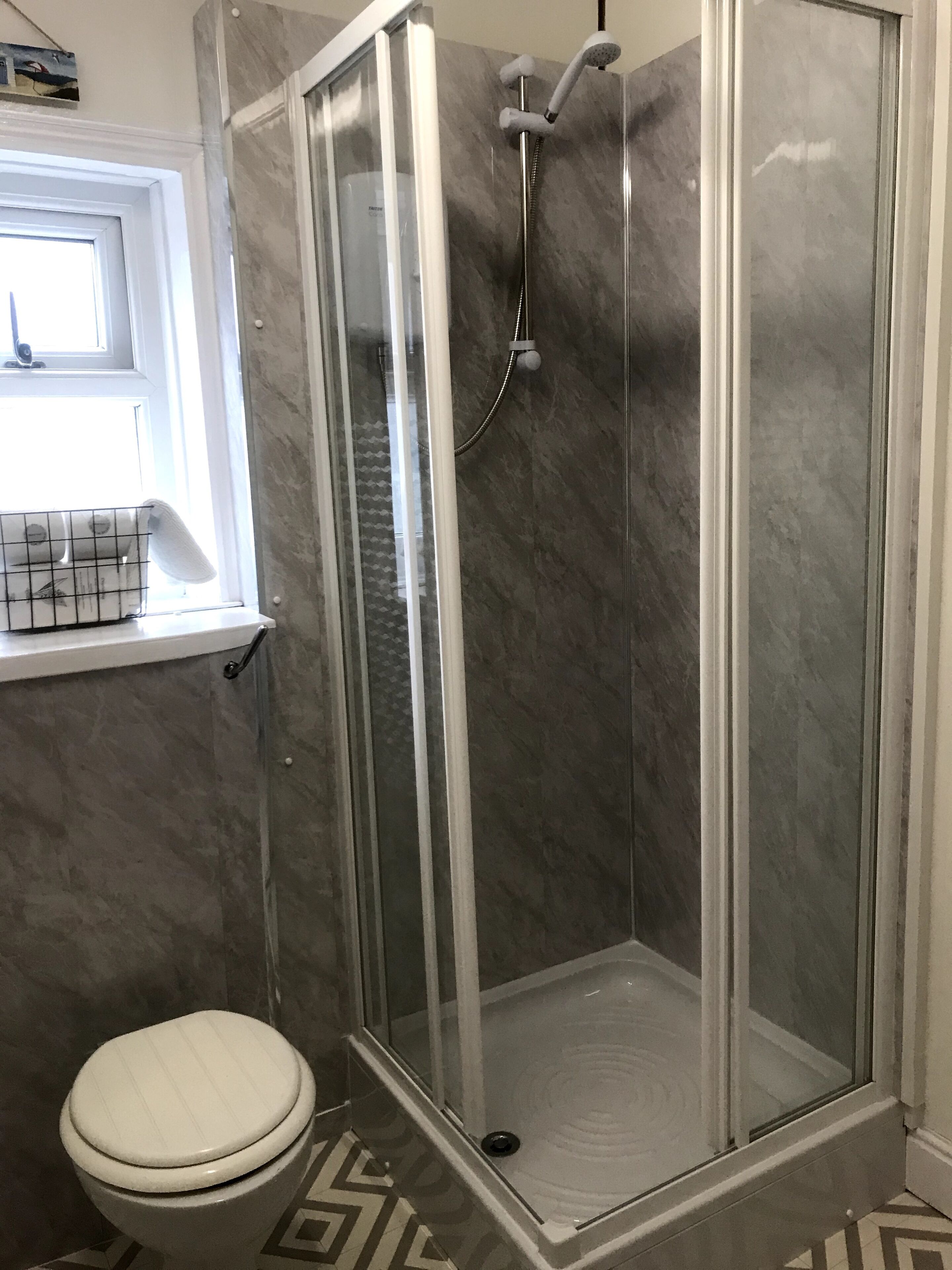 single room, shared bathroom | 1 bedroom, soundproofing, free wifi, bed sheets