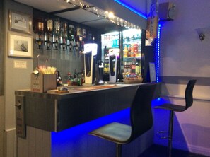Bar (on property) - Brene Hotel (Blackpool)