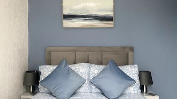 تجهيزات عازلة للصوت وواي فاي مجانًا وملاءات أسرّة