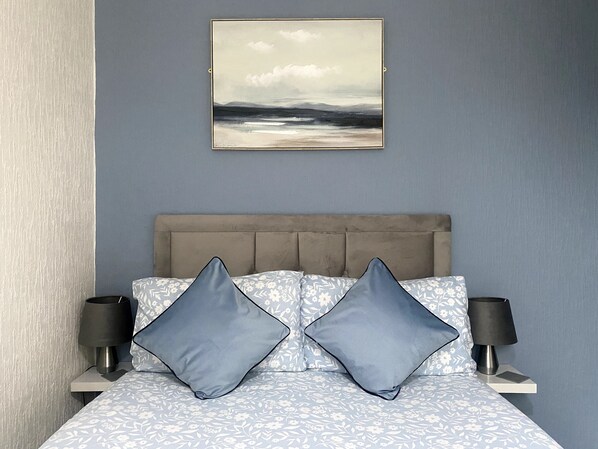 Habitación doble, baño en la habitación (Small) | Insonorización, wifi gratis y ropa de cama 