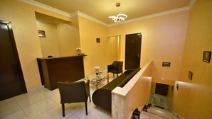 Lobby - MBM Hotel Yerevan (Yerevan)