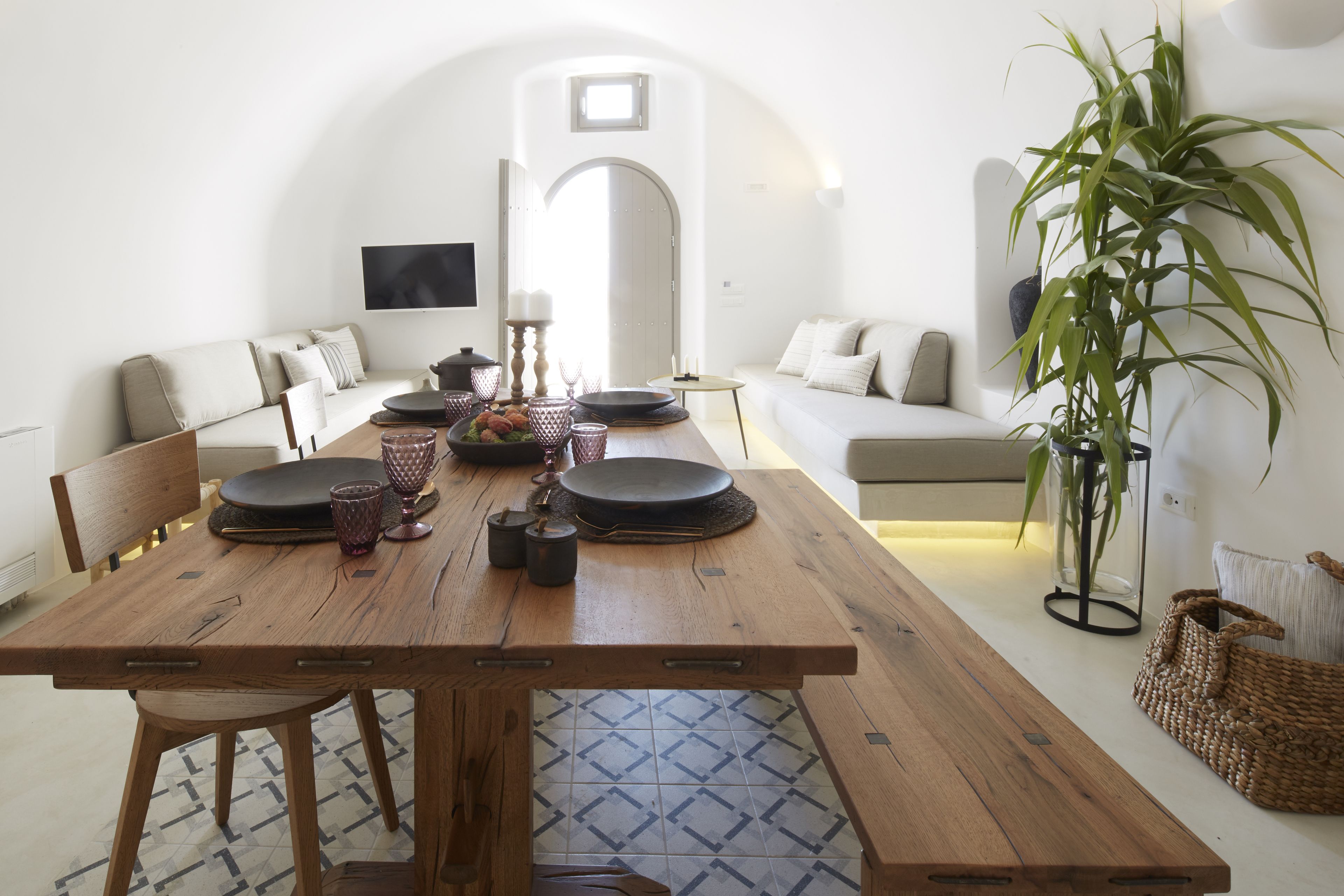 Photo - White & Co. La Torre Suites