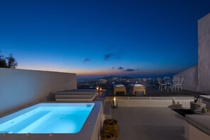 Two Bedroom Cave Suite with Outdoor Hot Tub and Panoramic View | Balcony - White and Co. La Torre Suites (Santorini)