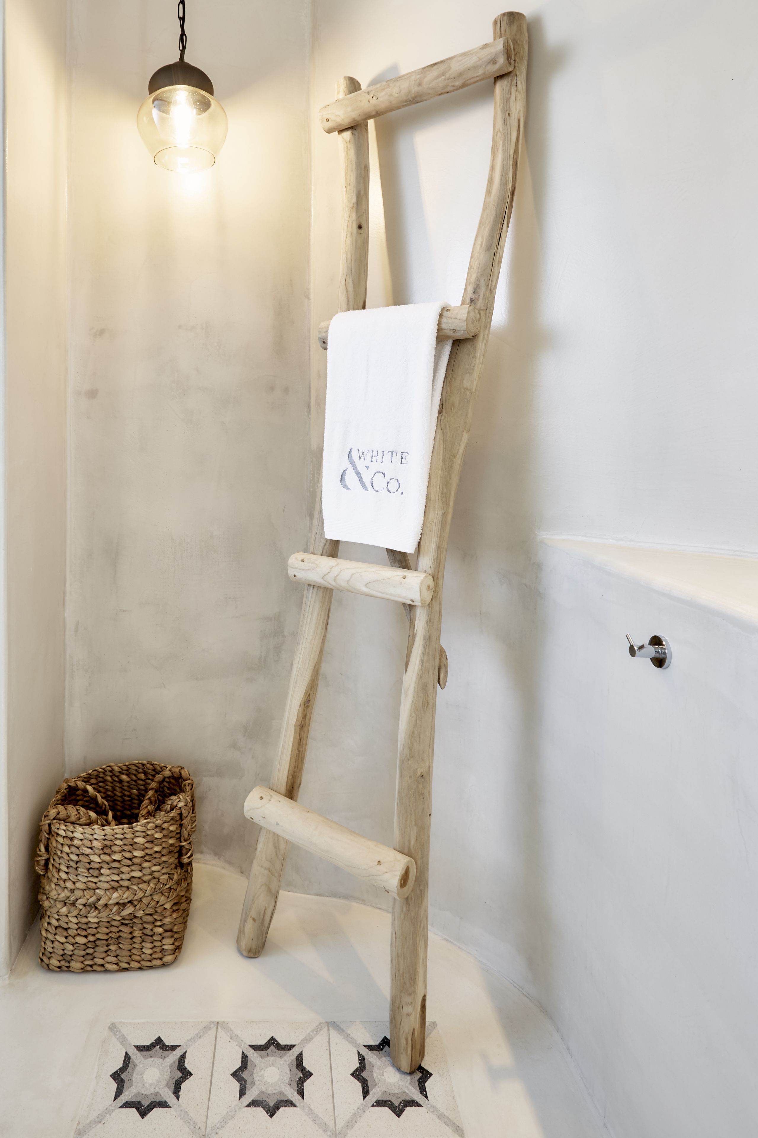 Photo - White & Co. La Torre Suites