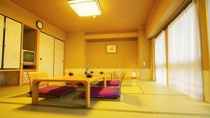 Kamar (Japanese Style, with Half Board) | Wi-Fi gratis