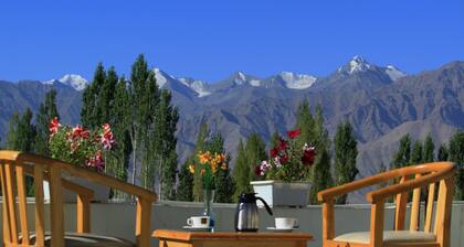 Royal Holiday Leh