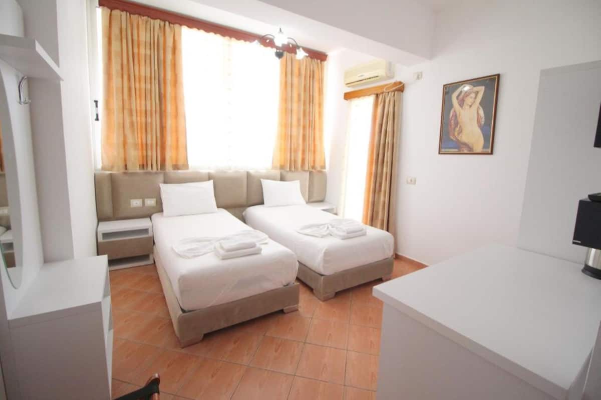 In-room safe, desk, soundproofing, iron/ironing board