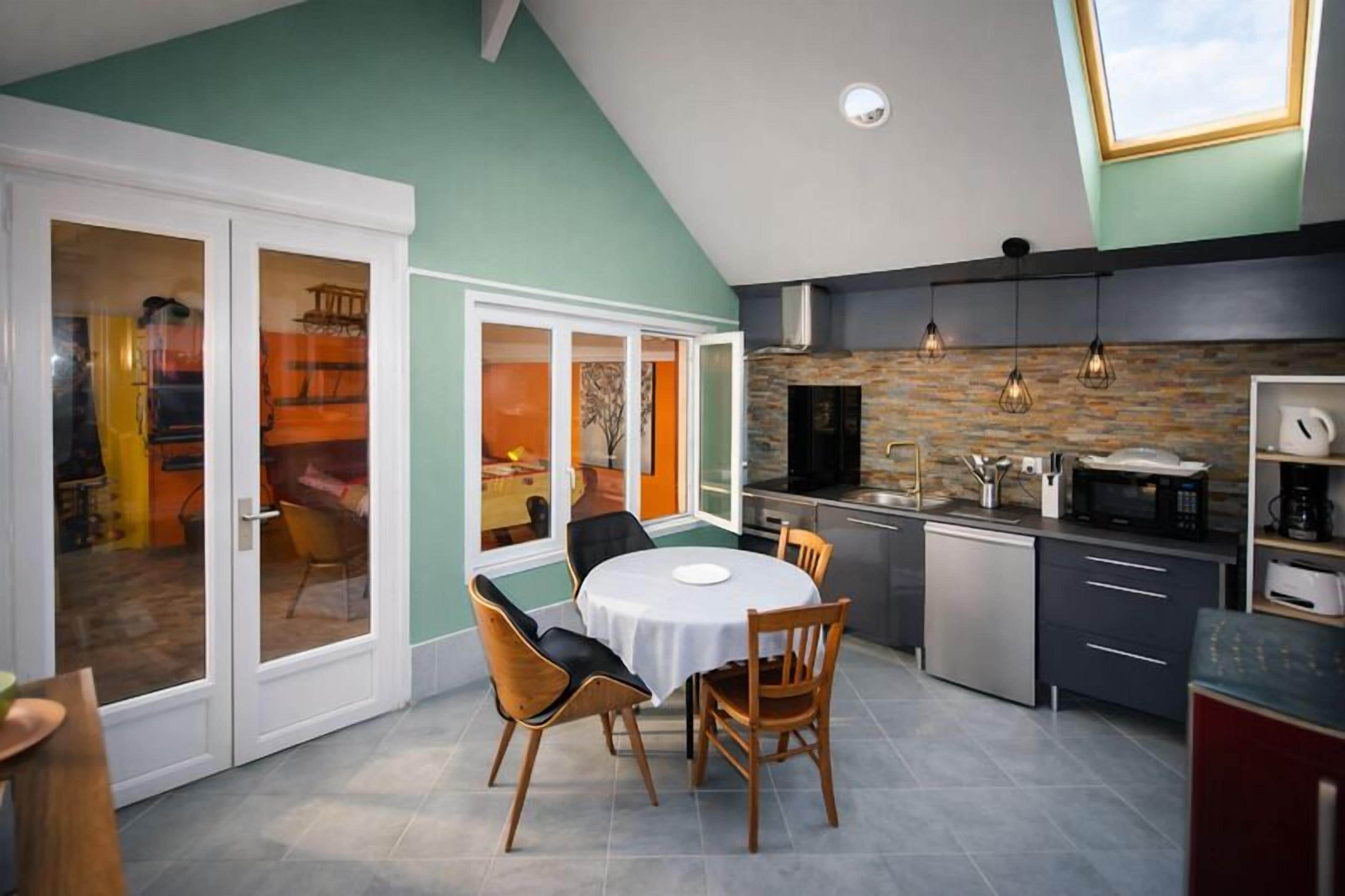 Superior Cabin, Ensuite, Garden View (La Remise) | Private kitchen